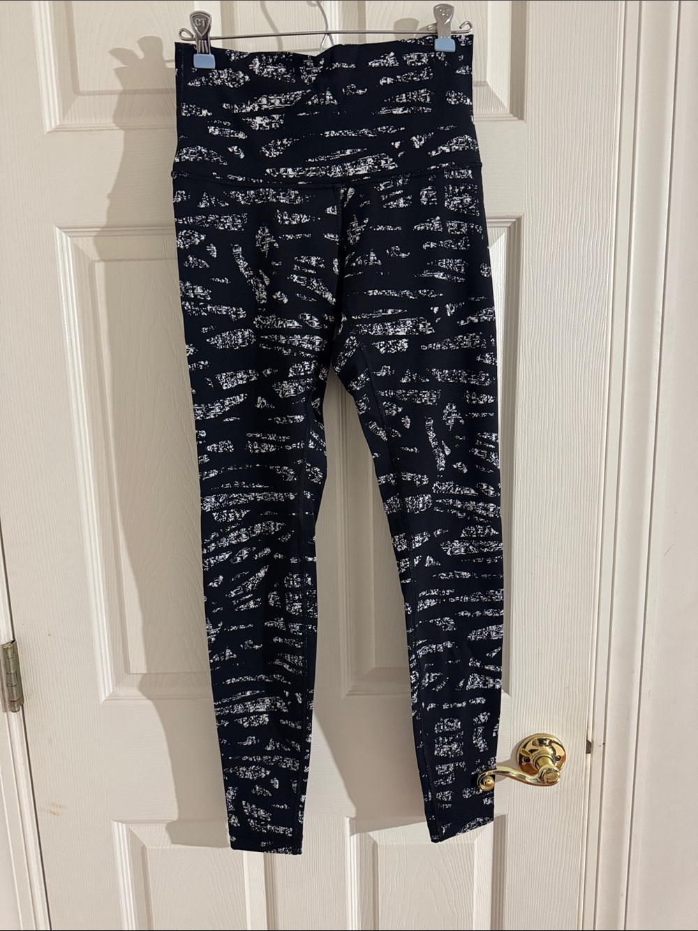 lululemon athletica bandage print wunder under leggings